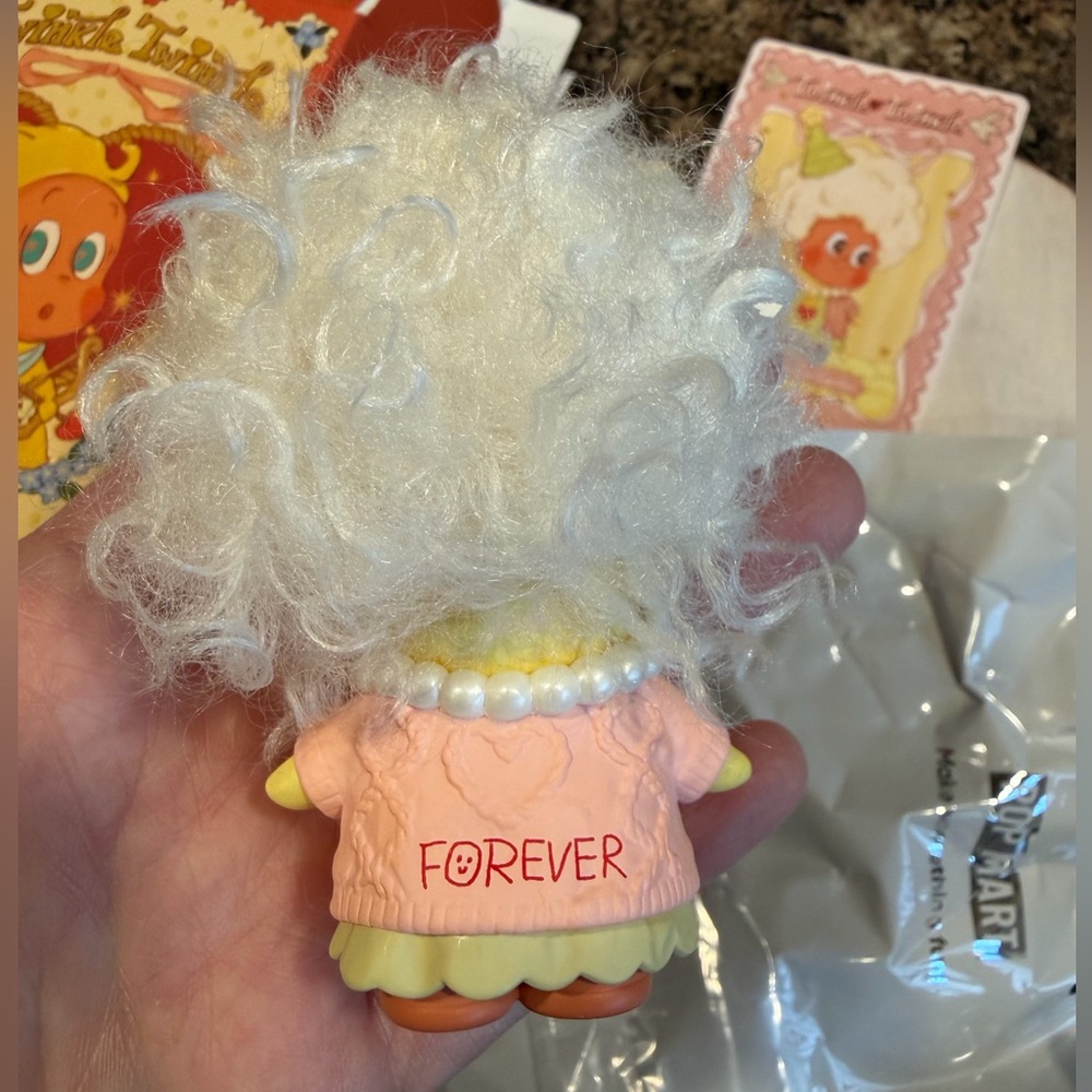 Pop Mart Twinkle Twinkle - Crush on you series *Grow grey together* - Picture 6 of 10